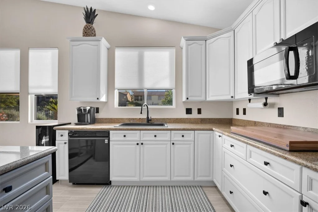 1323 Rolling Sunset, Henderson, NV 89052