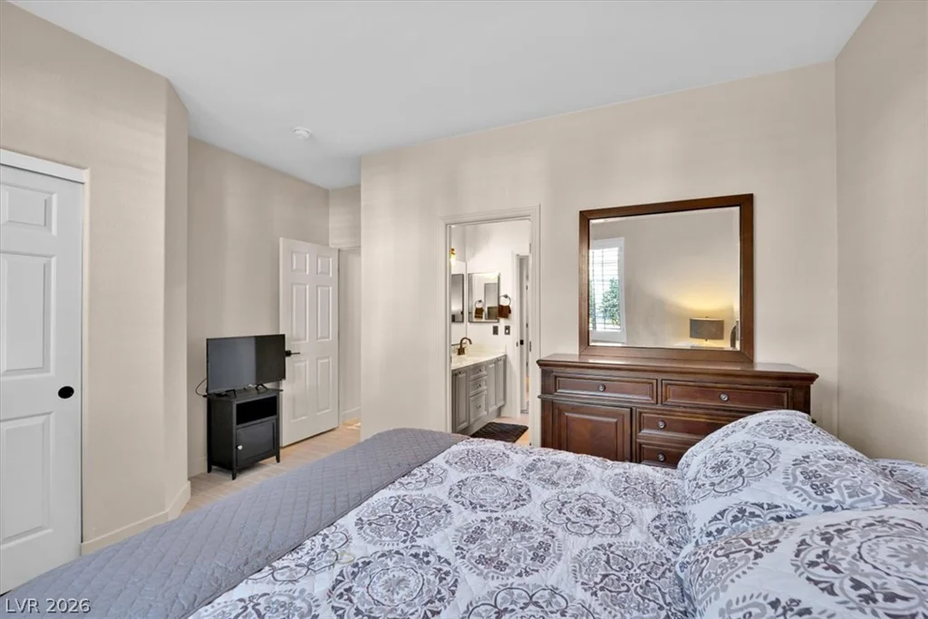 1323 Rolling Sunset, Henderson, NV 89052