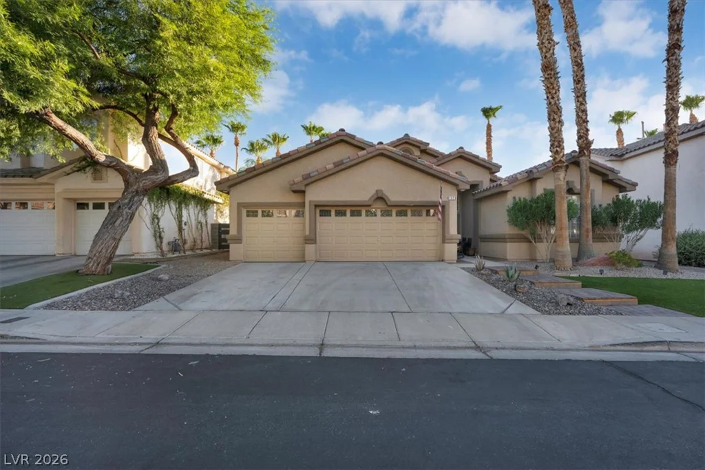 1323 Rolling Sunset, Henderson, NV 89052