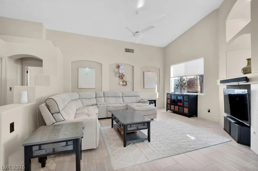 1323 Rolling Sunset, Henderson, NV 89052