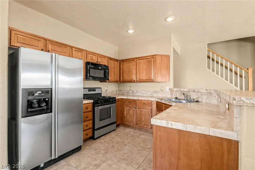 6752 Lookout Lodge, North Las Vegas, NV 89084