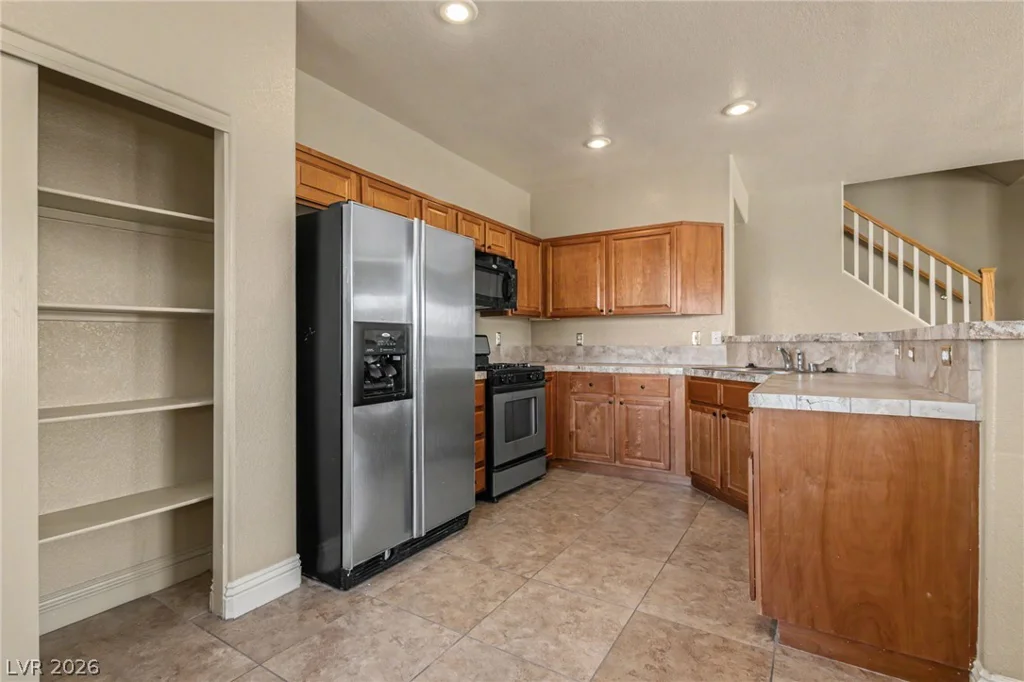 6752 Lookout Lodge, North Las Vegas, NV 89084