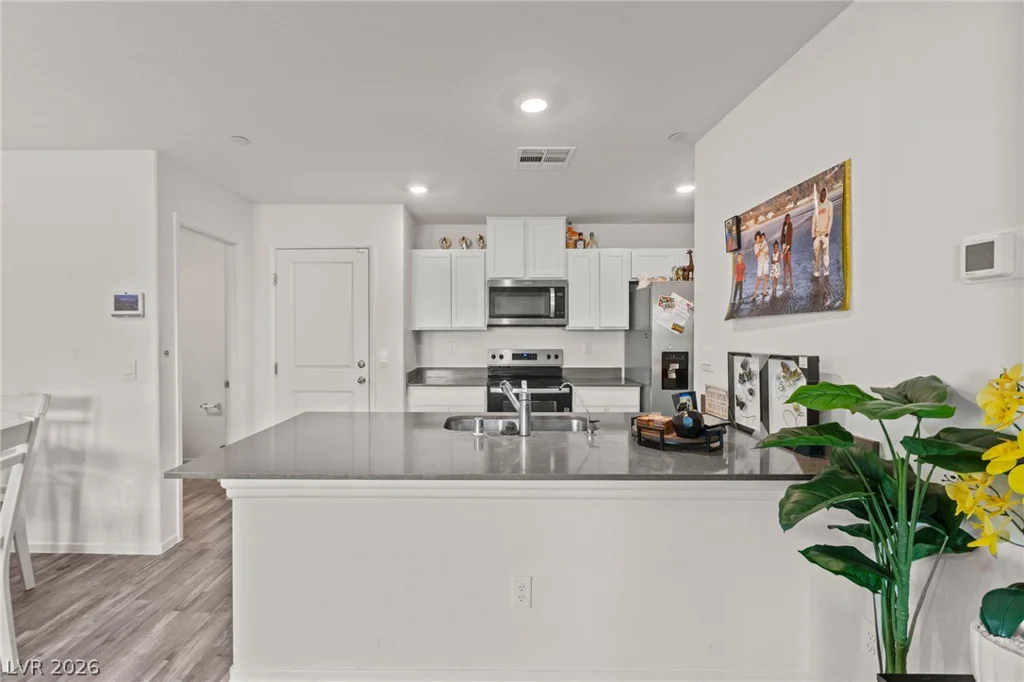 6113 Musas Garden, North Las Vegas, NV 89081