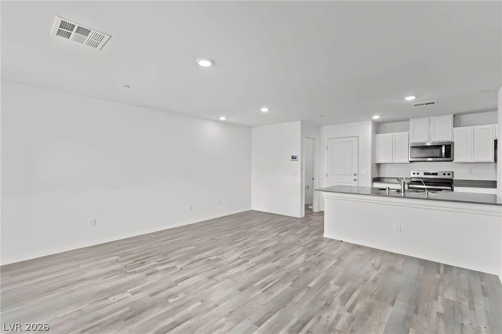 6113 Musas Garden, North Las Vegas, NV 89081