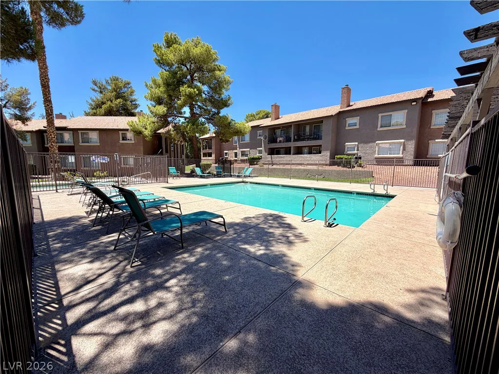 2750 Durango, Las Vegas, NV 89117