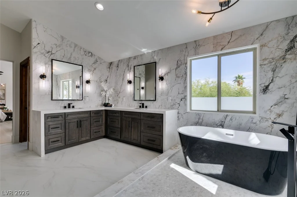 2200 Paseo, Las Vegas, NV 89117