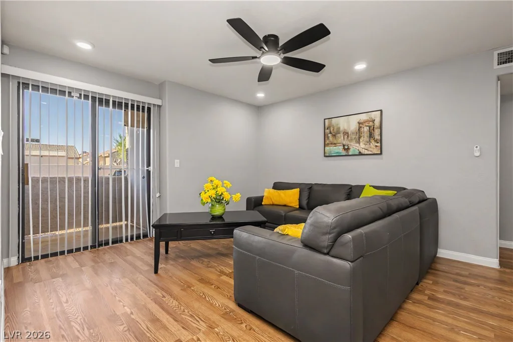 2967 Juniper Hills, Las Vegas, NV 89142