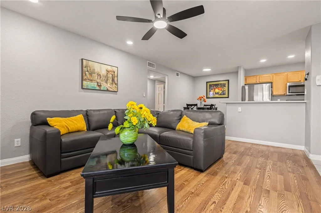 2967 Juniper Hills, Las Vegas, NV 89142