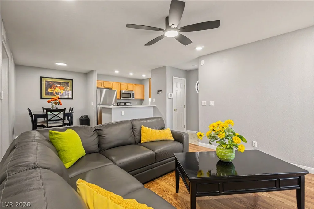 2967 Juniper Hills, Las Vegas, NV 89142