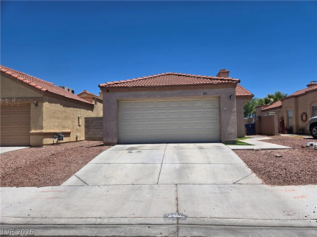 104 Lucy Thompson, Las Vegas, NV 89107