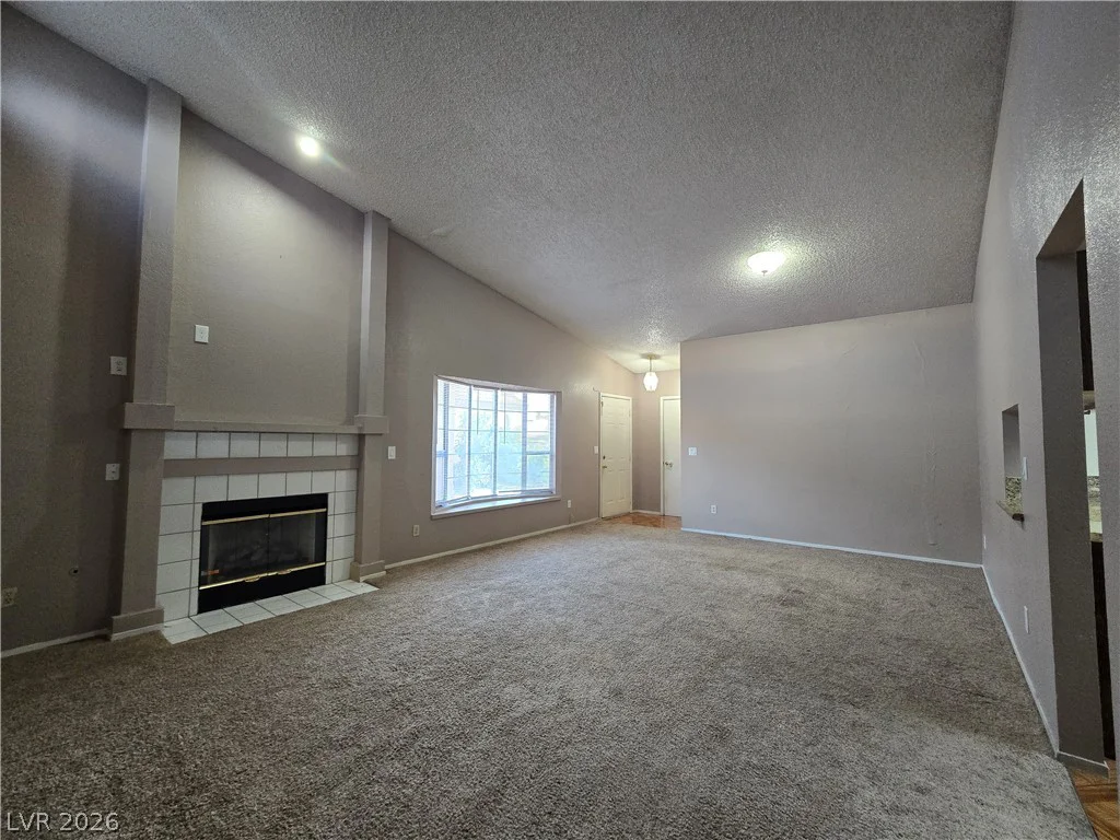 104 Lucy Thompson, Las Vegas, NV 89107