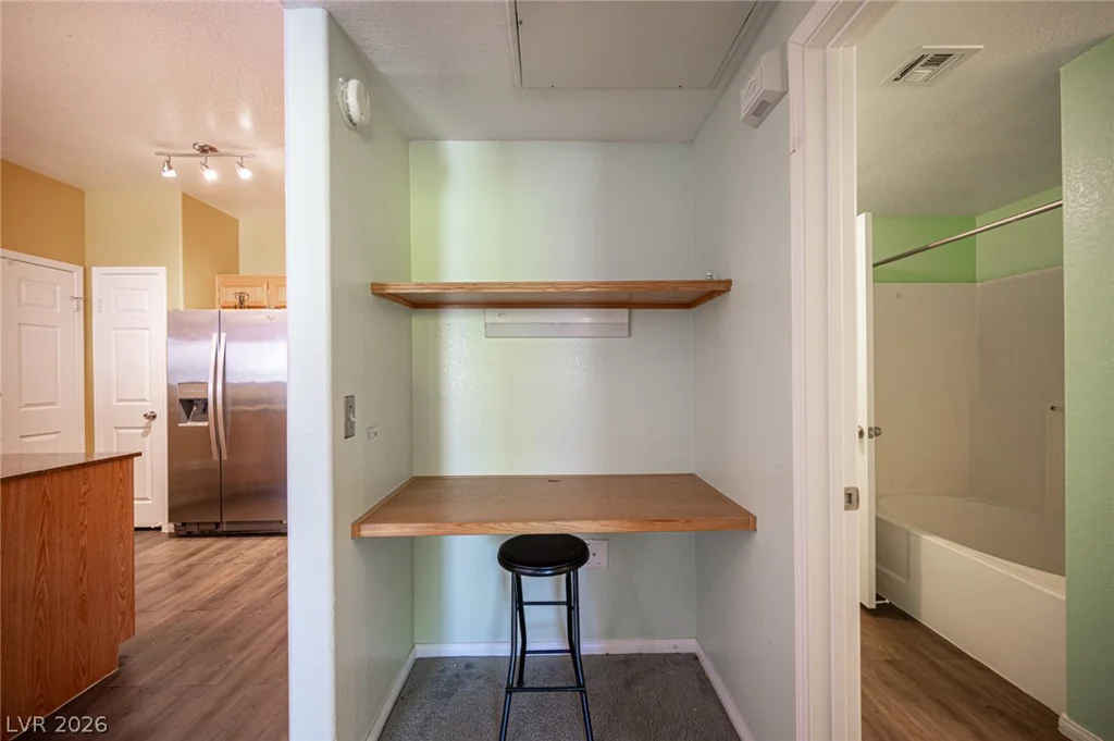 10550 Alexander, Las Vegas, NV 89129