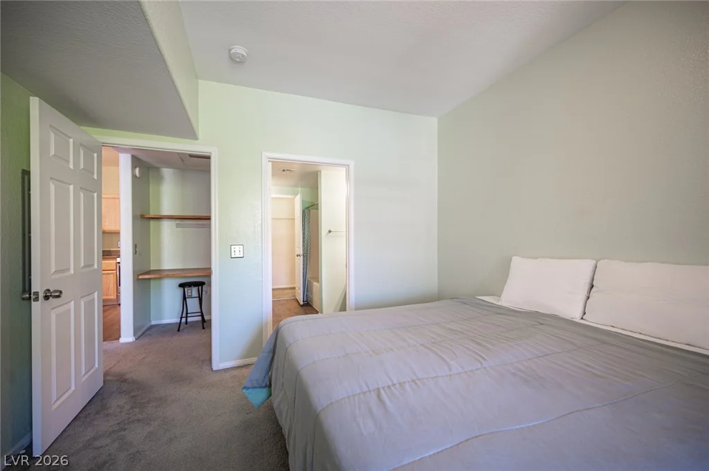 10550 Alexander, Las Vegas, NV 89129