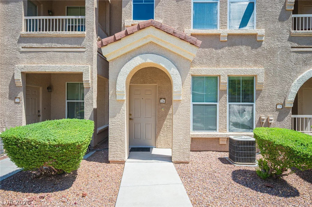 10550 Alexander, Las Vegas, NV 89129