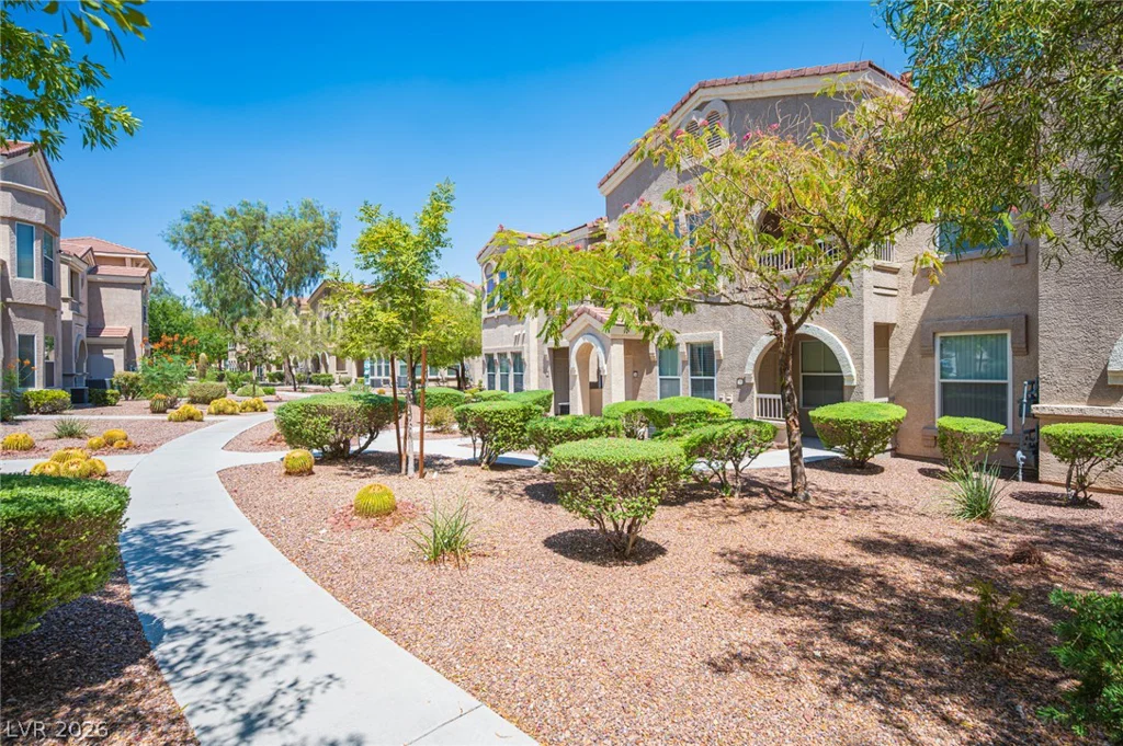 10550 Alexander, Las Vegas, NV 89129