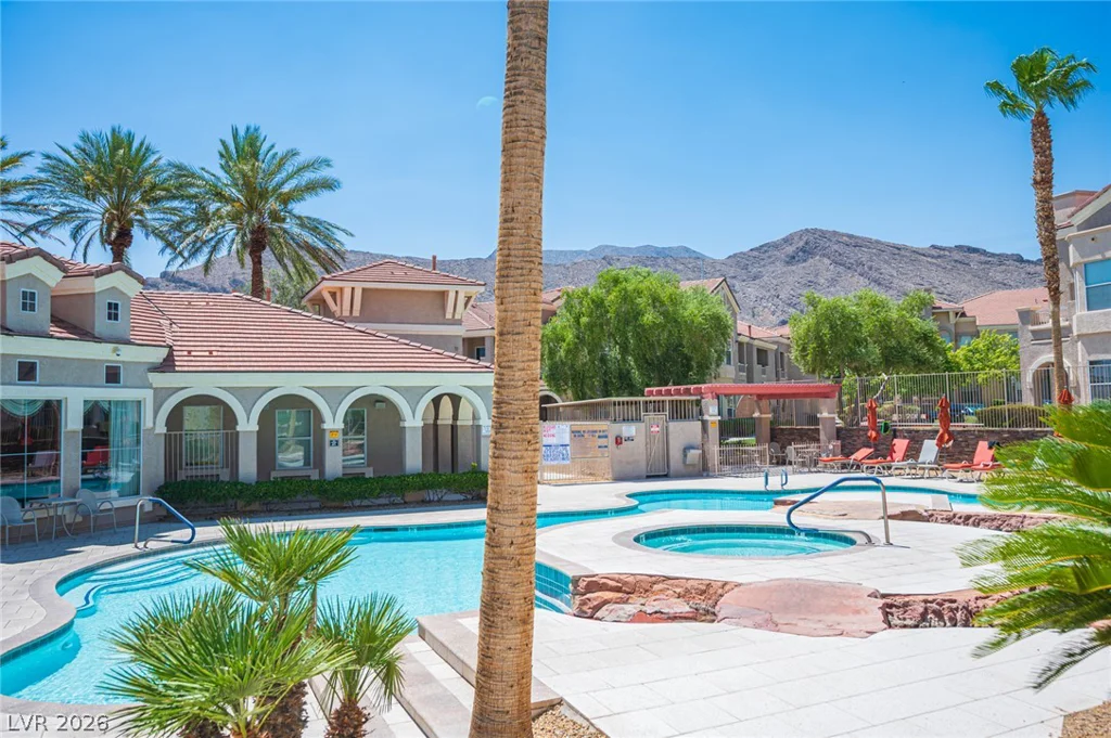 10550 Alexander, Las Vegas, NV 89129