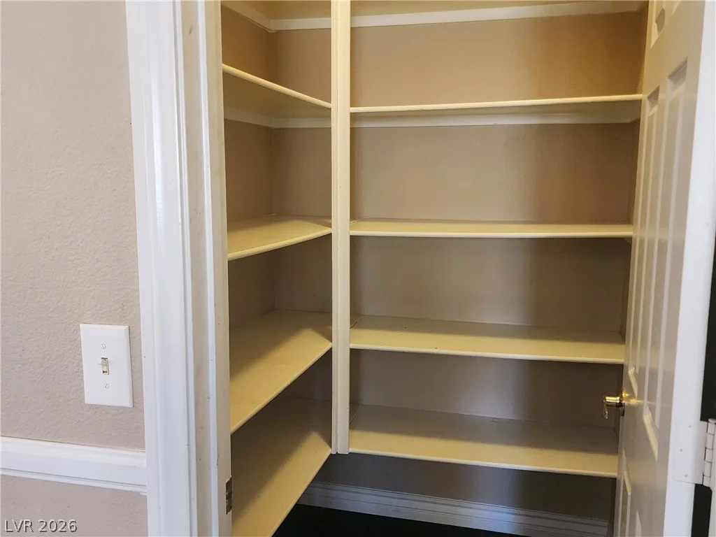 4876 Marco Polo, North Las Vegas, NV 89031