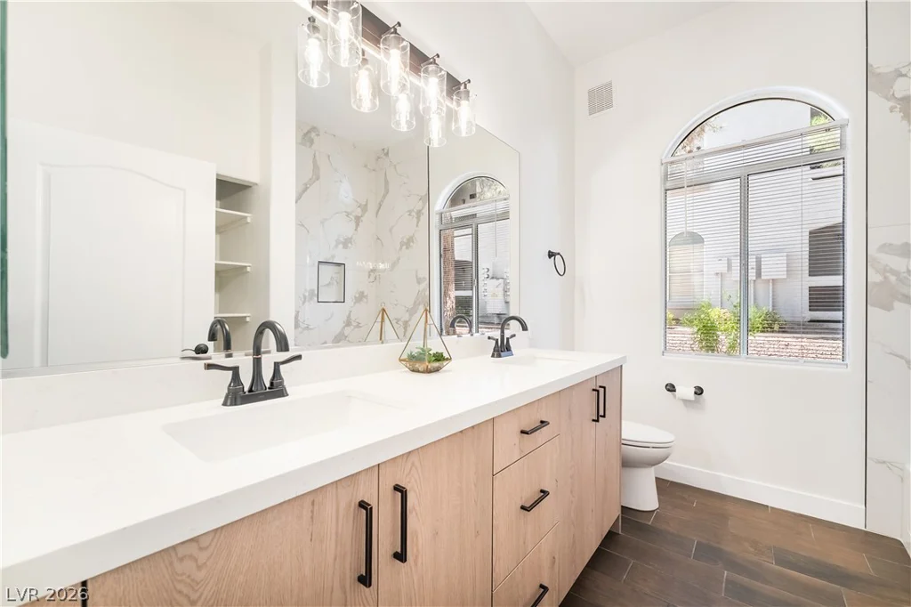 700 Carnegie, Henderson, NV 89052