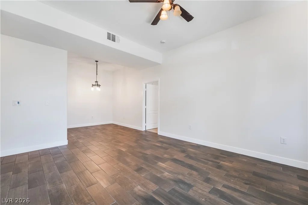 700 Carnegie, Henderson, NV 89052