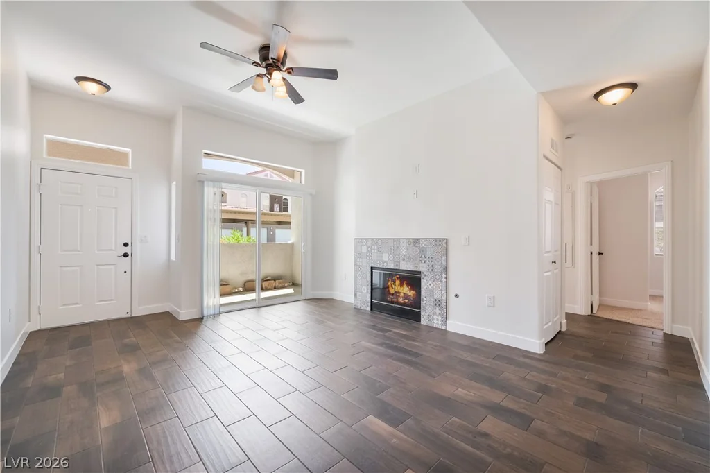 700 Carnegie, Henderson, NV 89052