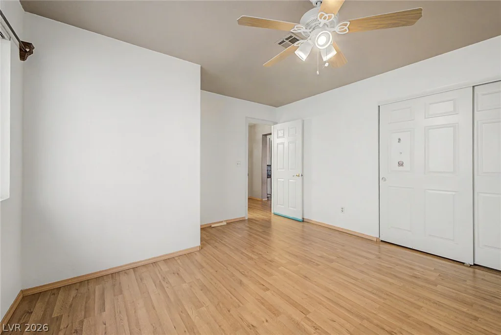 8208 Swan Lake, Las Vegas, NV 89128