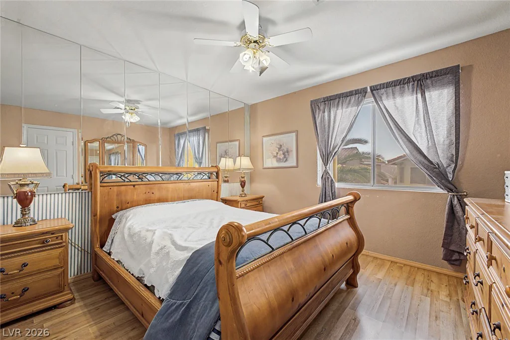 8208 Swan Lake, Las Vegas, NV 89128