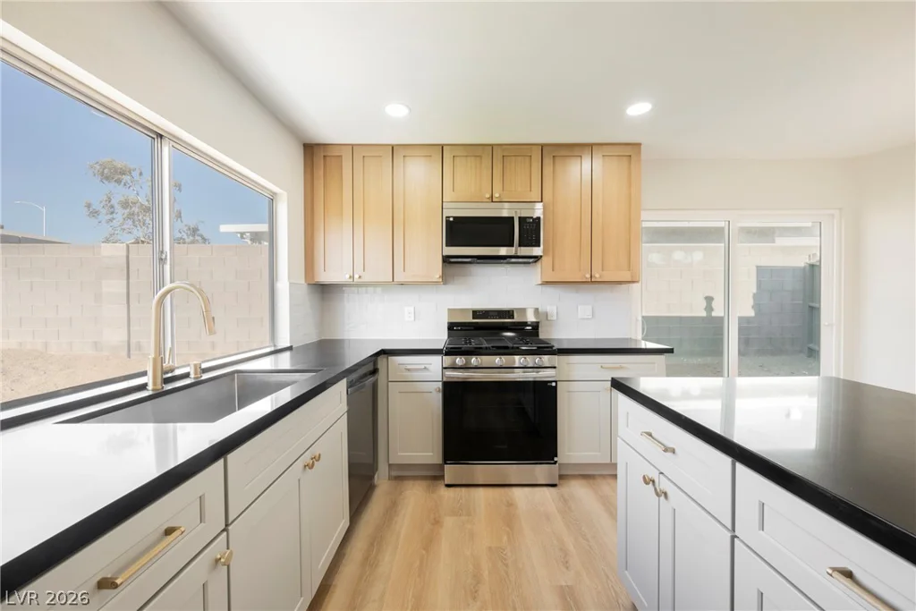 6800 Legalla, Las Vegas, NV 89156