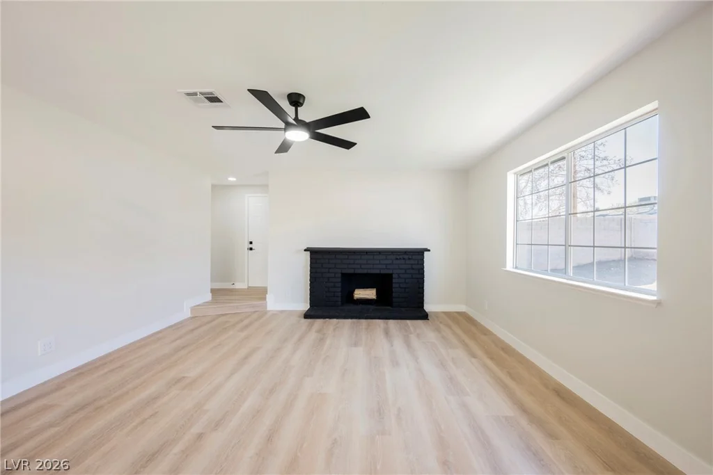 6800 Legalla, Las Vegas, NV 89156