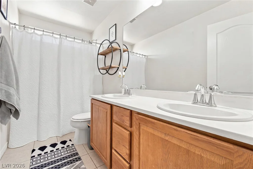 7425 Glorious Sun, Las Vegas, NV 89178