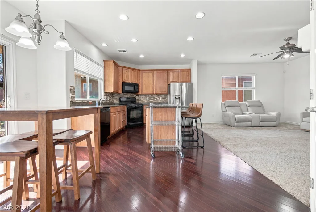 7425 Glorious Sun, Las Vegas, NV 89178