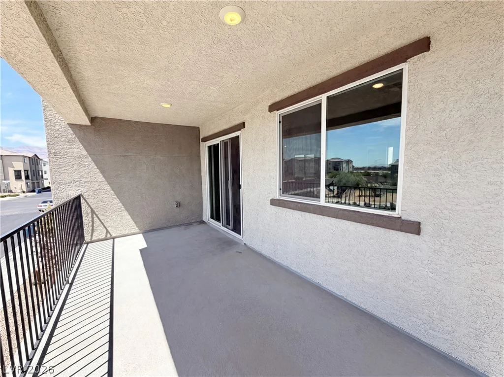 6875 Crimson Shadow, North Las Vegas, NV 89086
