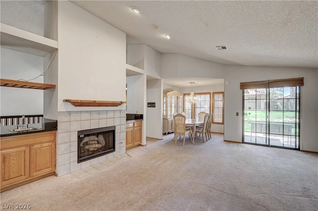 7916 Canoe, Las Vegas, NV 89145