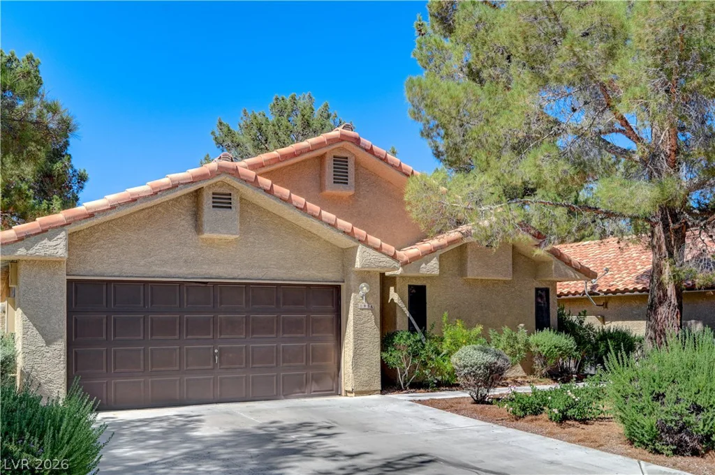 7916 Canoe, Las Vegas, NV 89145