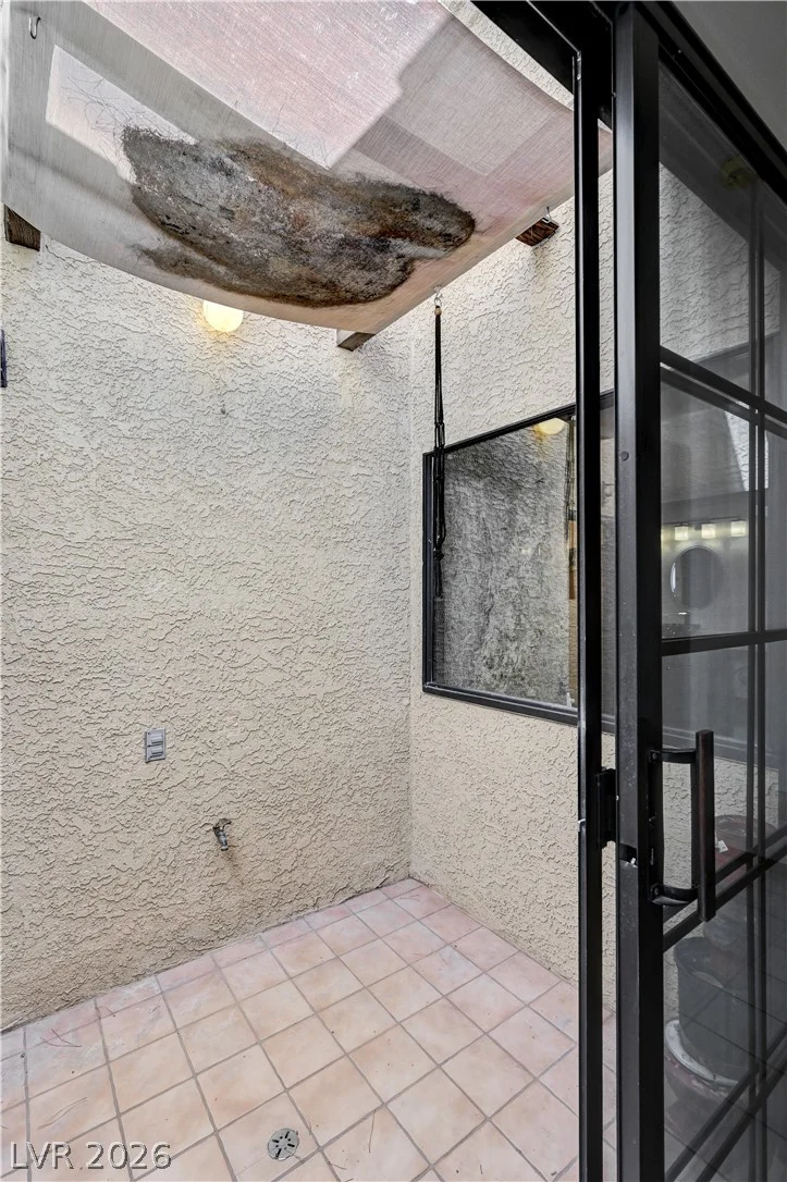 7916 Canoe, Las Vegas, NV 89145