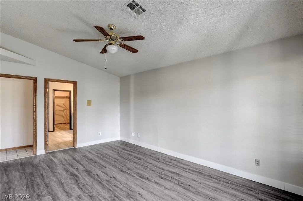 7916 Canoe, Las Vegas, NV 89145