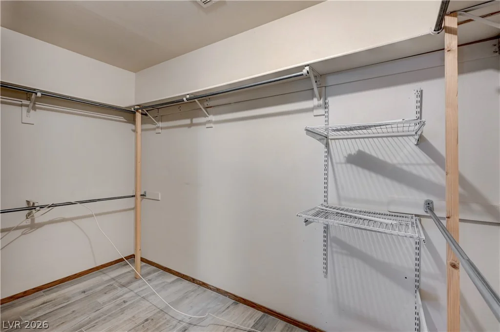 7916 Canoe, Las Vegas, NV 89145