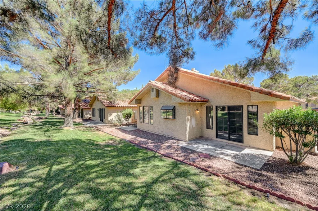7916 Canoe, Las Vegas, NV 89145