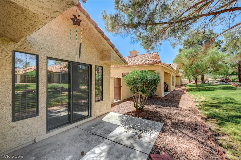 7916 Canoe, Las Vegas, NV 89145
