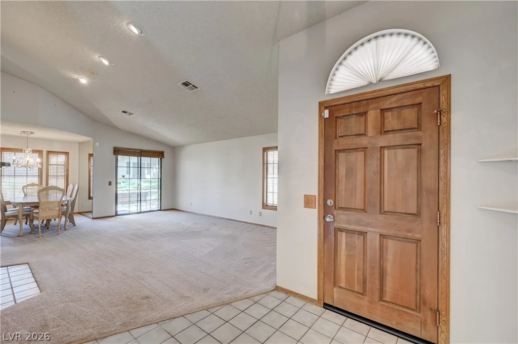 7916 Canoe, Las Vegas, NV 89145