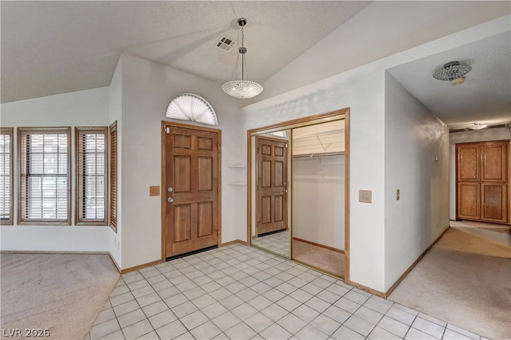 7916 Canoe, Las Vegas, NV 89145