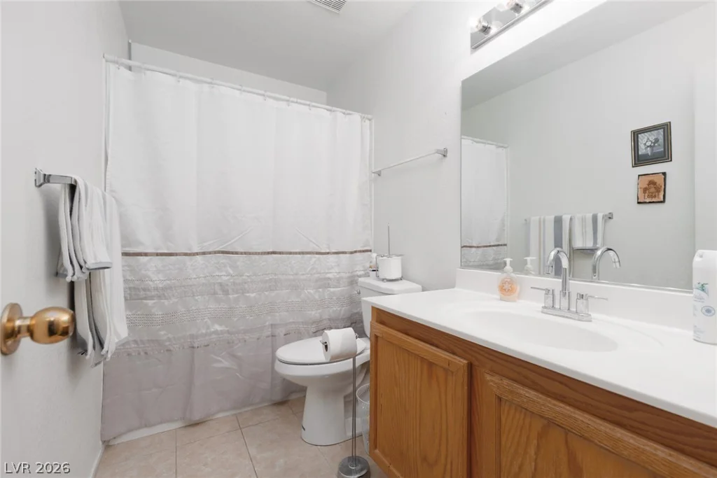 7604 Cromberg, Las Vegas, NV 89145