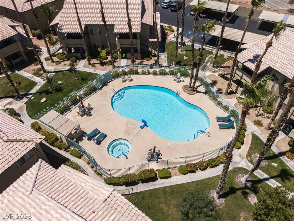 7604 Cromberg, Las Vegas, NV 89145
