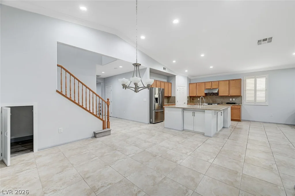 7129 Weavers, North Las Vegas, NV 89084