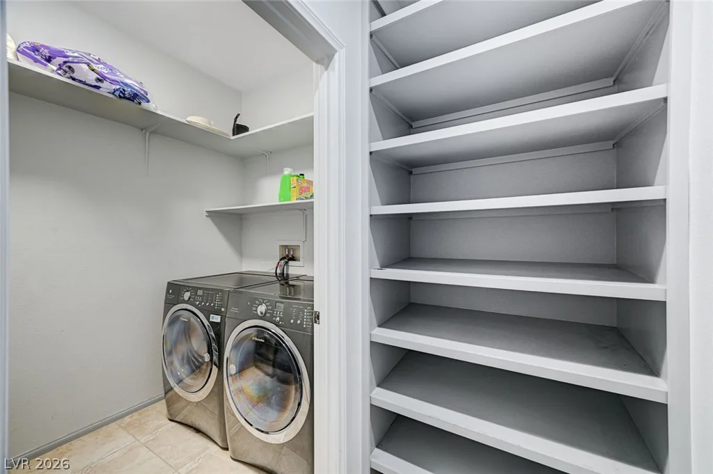 7129 Weavers, North Las Vegas, NV 89084