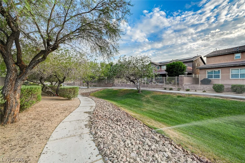 7129 Weavers, North Las Vegas, NV 89084