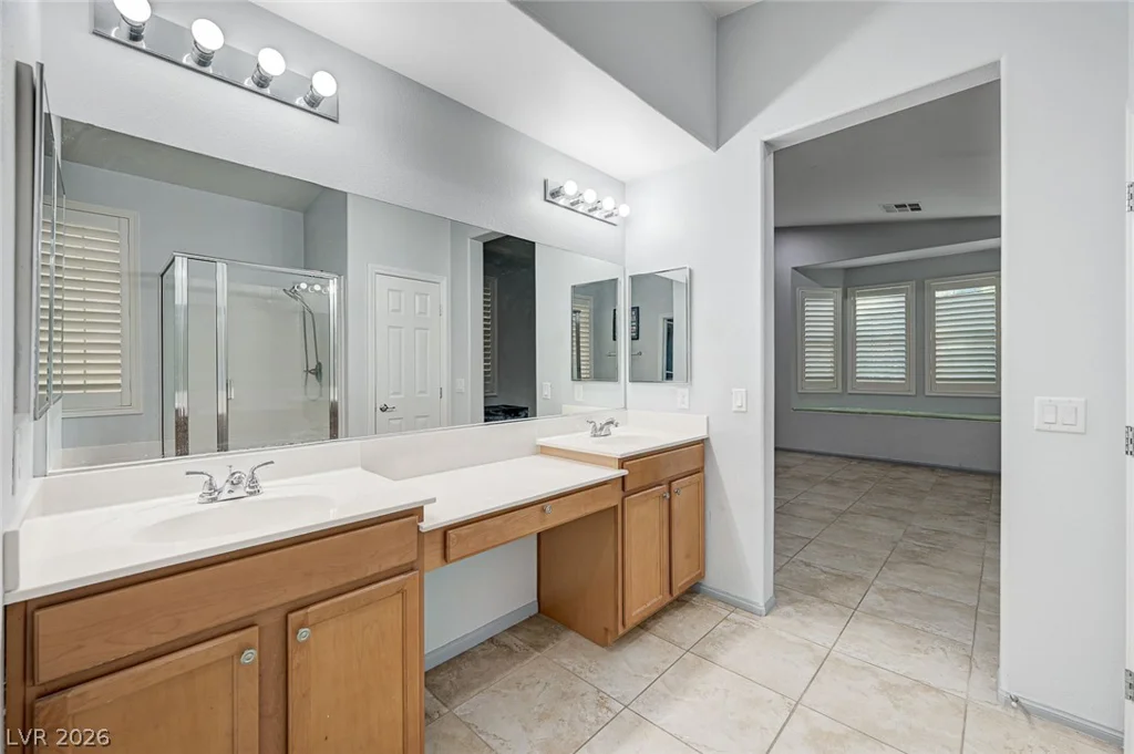 7129 Weavers, North Las Vegas, NV 89084