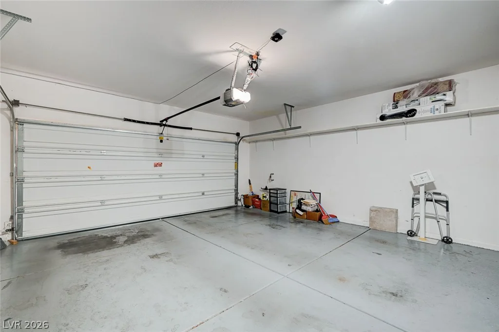 7129 Weavers, North Las Vegas, NV 89084