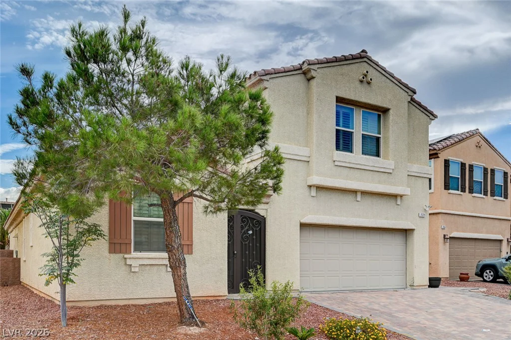 7129 Weavers, North Las Vegas, NV 89084