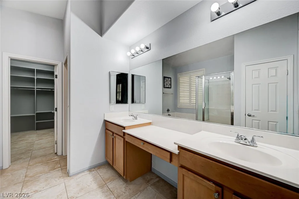 7129 Weavers, North Las Vegas, NV 89084