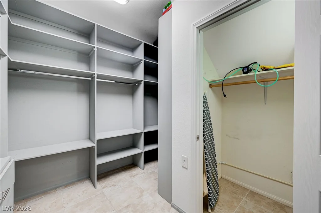 7129 Weavers, North Las Vegas, NV 89084